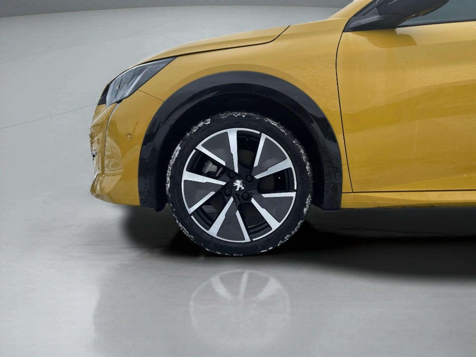 Peugeot e-208 50 GT 5d