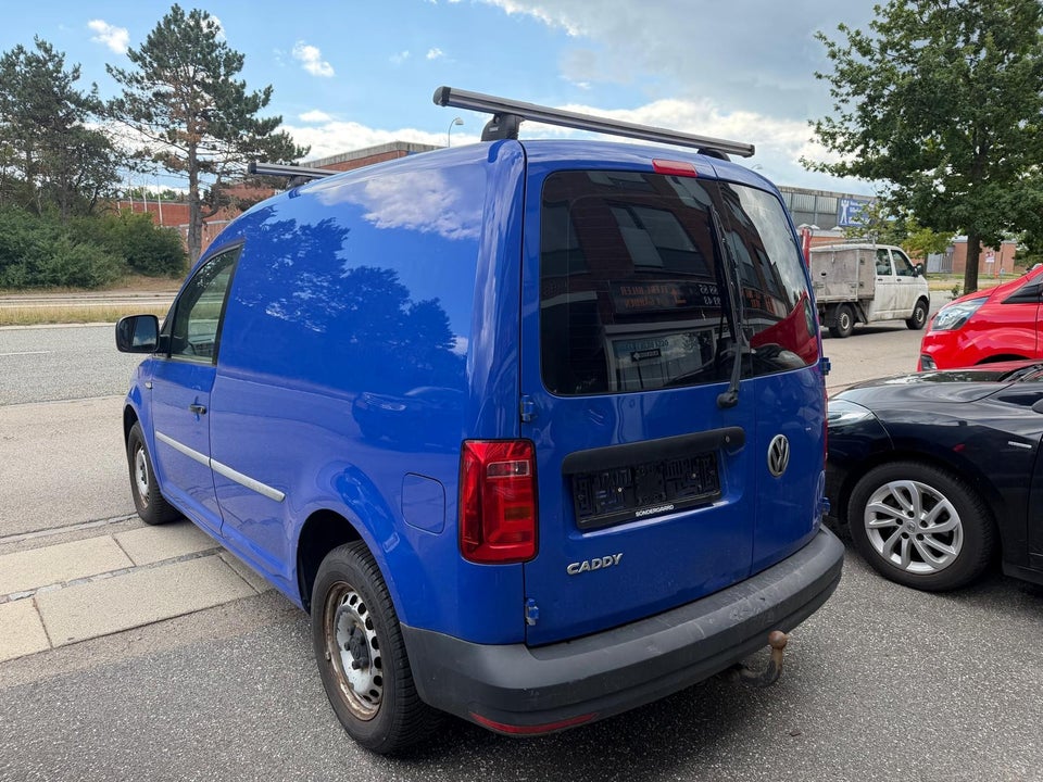 VW Caddy 2,0 TDi 75 BMT Van 4d