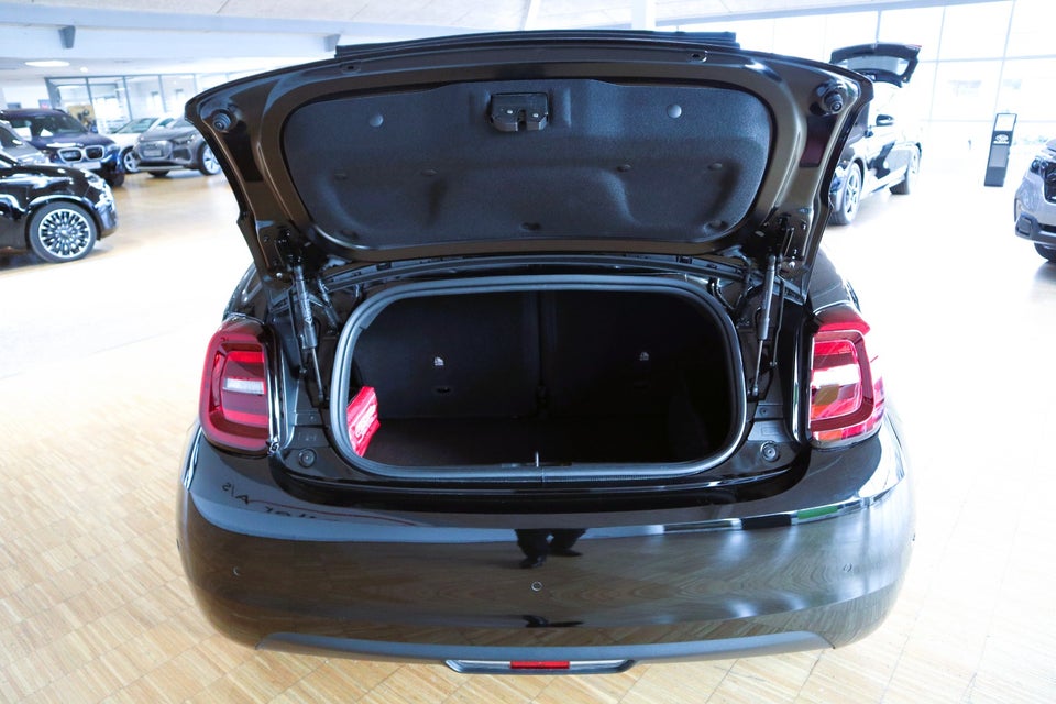 Fiat 500e 42 Icon Pack Cabrio 2d