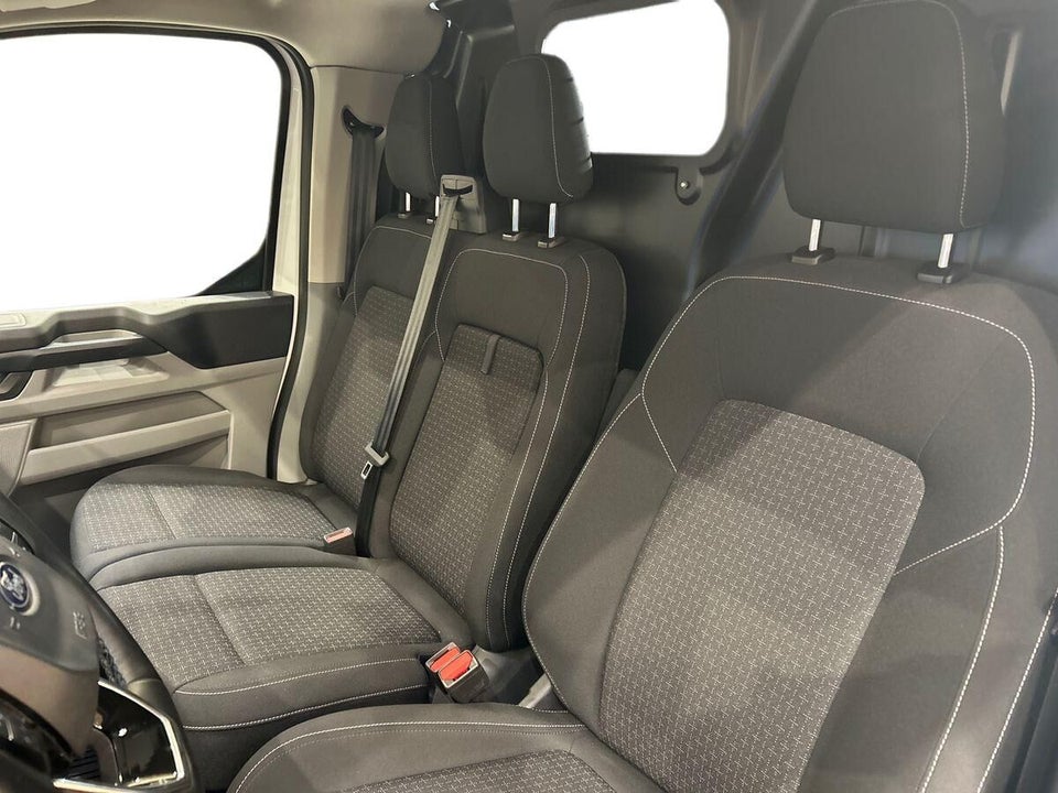 Ford Transit Custom 320L 2,0 EcoBlue Trend aut.