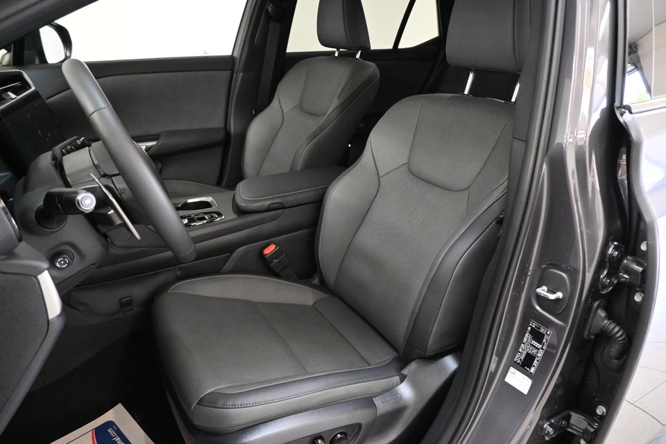 Lexus RZ300e Executive 5d