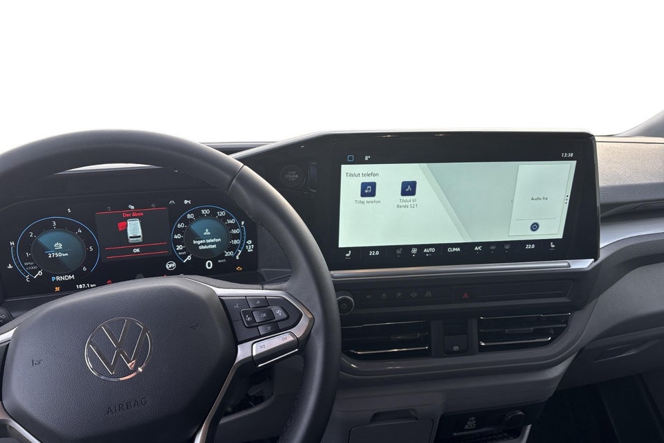 VW Transporter 2,0 TDi 110 Kassevogn lang