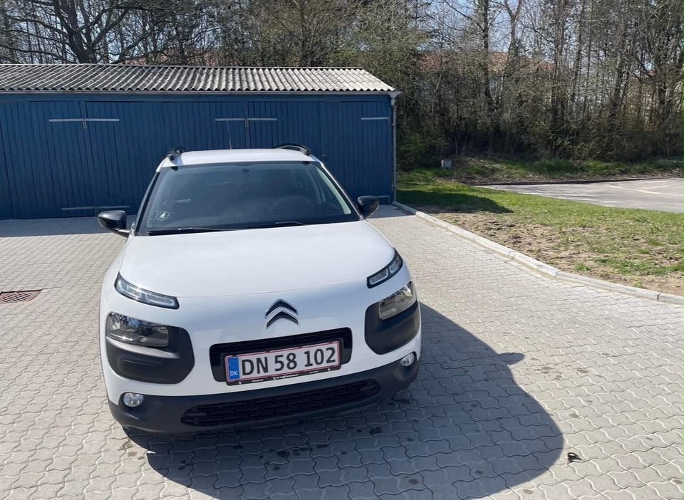 Citroën C4 Cactus 1,6 BlueHDi 100 Feel 5d