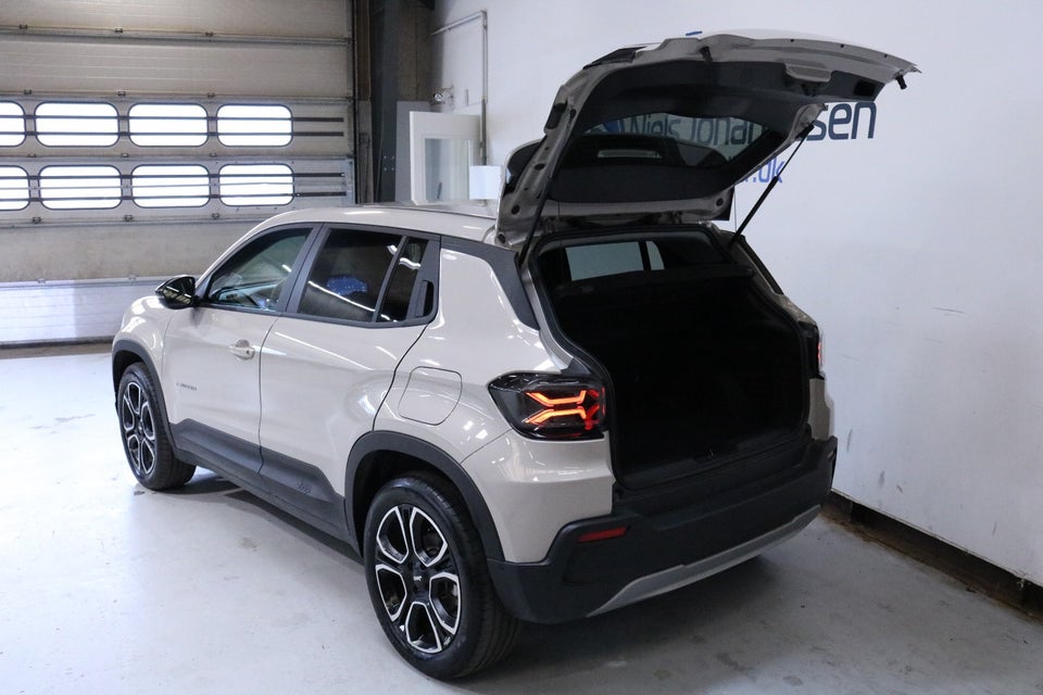 Jeep Avenger 54 Summit 5d