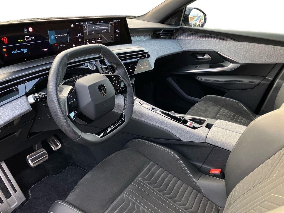 Peugeot e-5008 77 GT Pack 7prs 5d