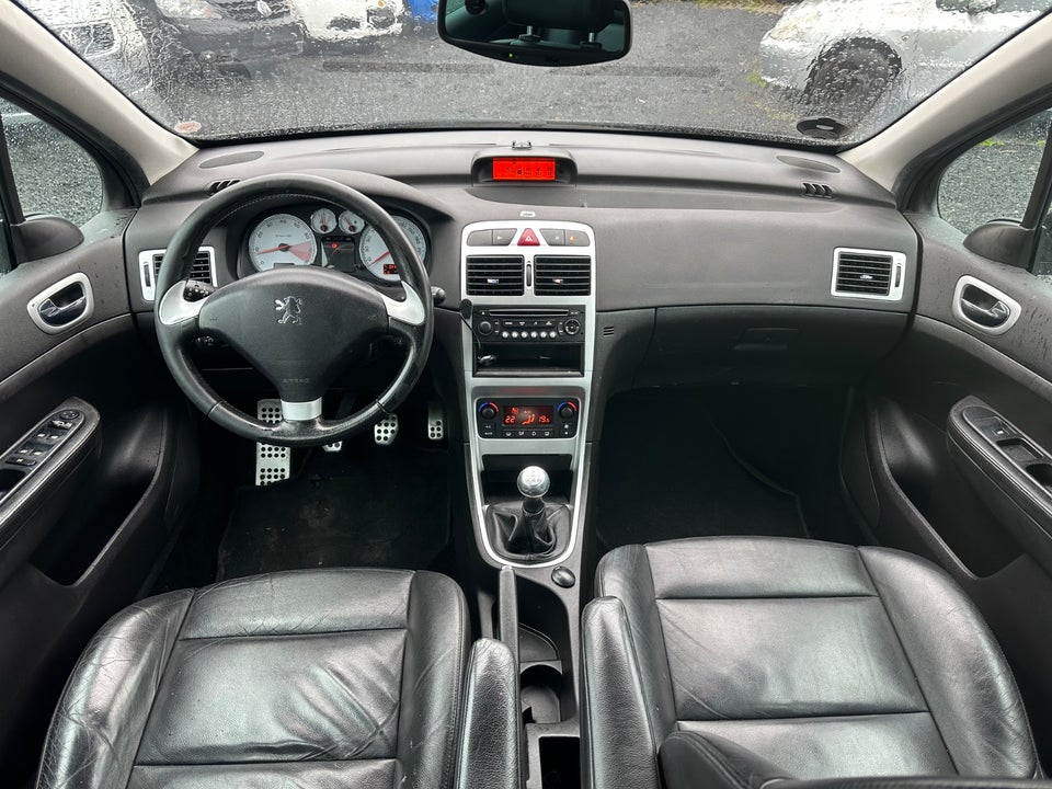 Peugeot 307 2,0 Griffe 5d