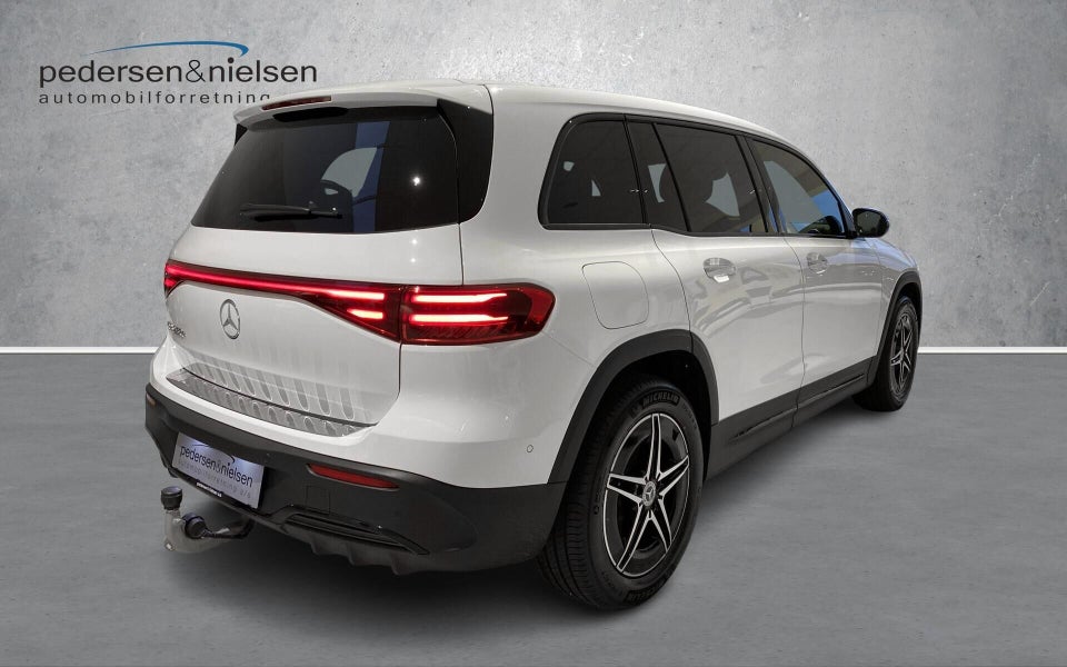 Mercedes EQB250+ AMG Premium 5d