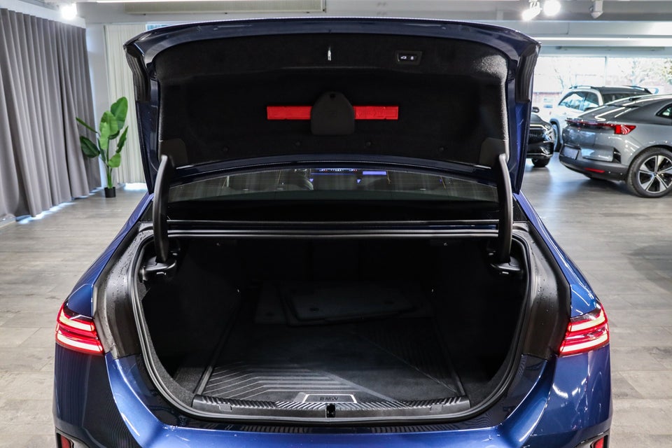 BMW i5 eDrive40 M-Sport Pro 4d