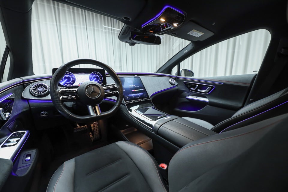 Mercedes EQE350 AMG Line 4d