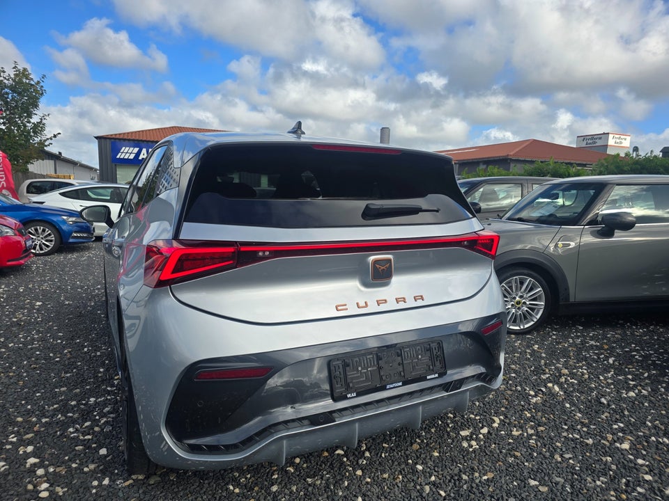 Cupra Born 58 e-Boost 5d