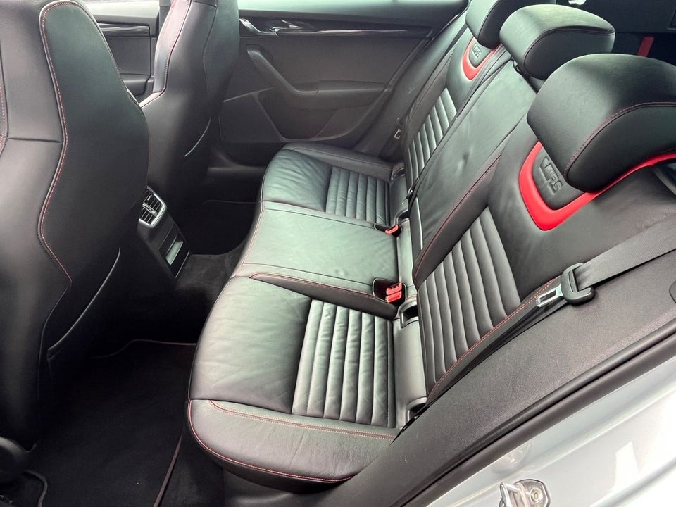 Skoda Octavia 2,0 TSi 220 RS Combi DSG 5d