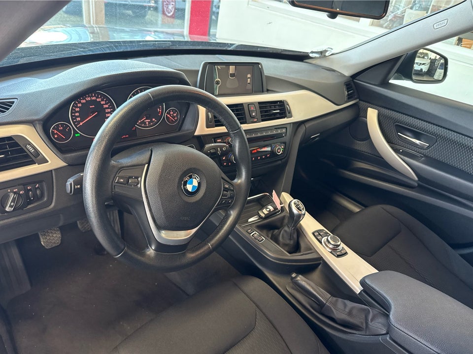 BMW 320i 2,0 Gran Turismo 5d