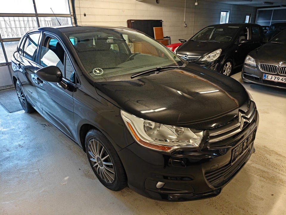 Citroën C4 1,6 HDi 110 Seduction 5d