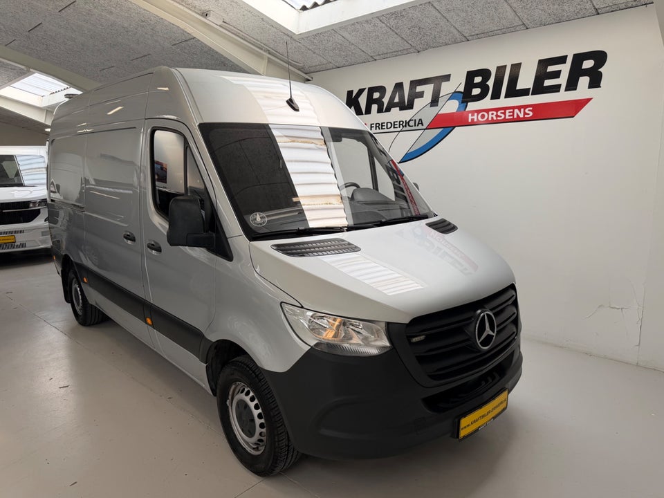 Mercedes Sprinter 316 2,2 CDi A2 Kassevogn aut. RWD