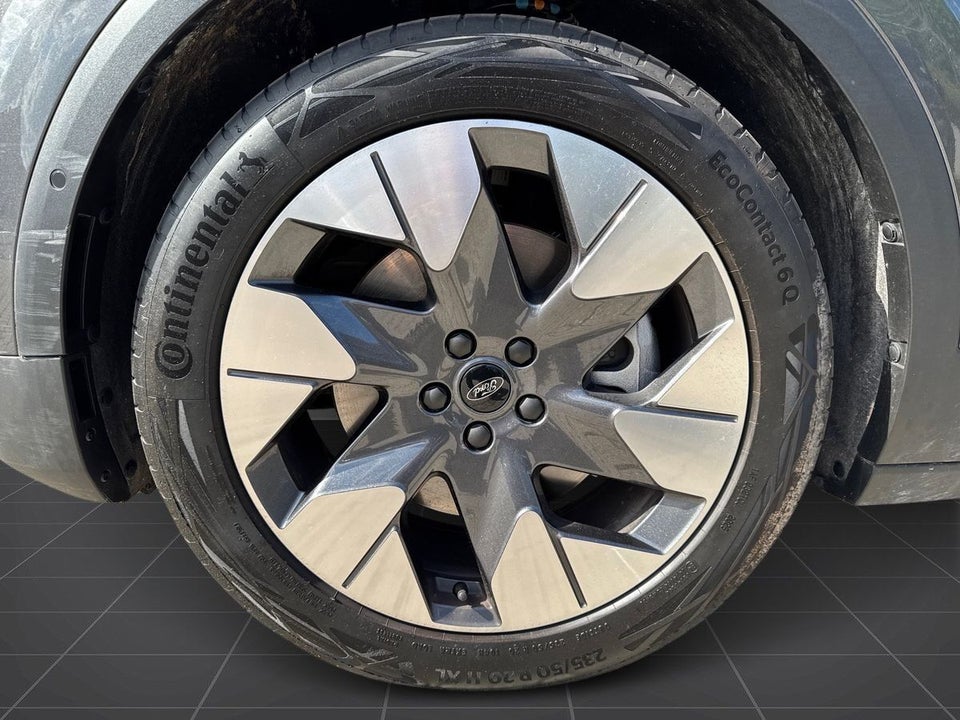 Ford Explorer 77 Premium Extended Range 5d
