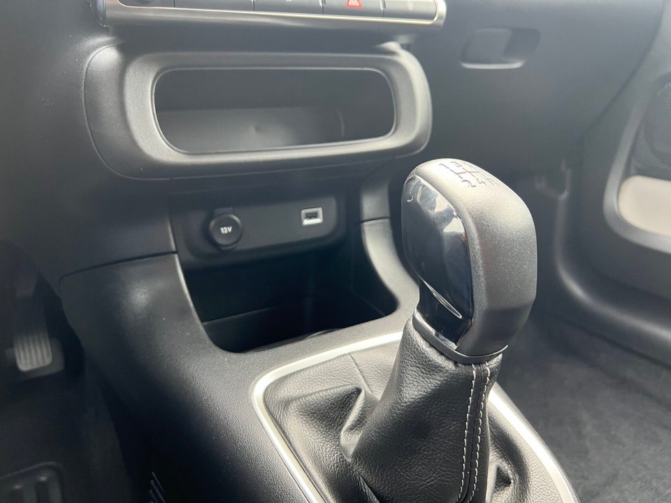 Citroën C3 1,2 PureTech 83 Shine 5d