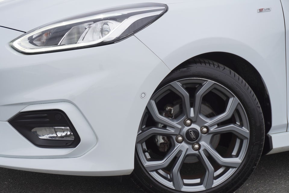 Ford Fiesta 1,0 EcoBoost mHEV ST-Line 5d