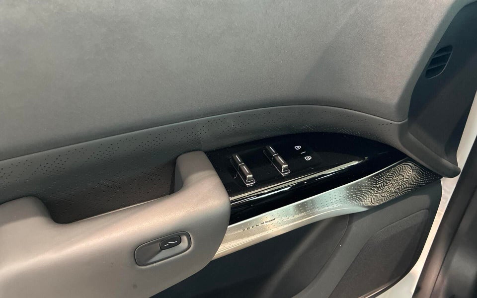 Zeekr 7X Privilege AWD 5d