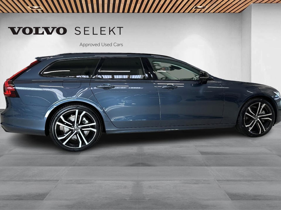 Volvo V90 2,0 T8 ReCharge Ultimate Dark aut. AWD 5d