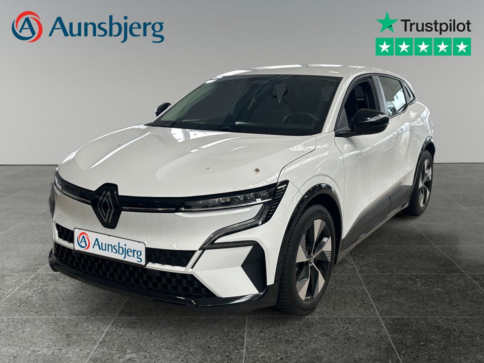 Renault Megane E-Tech 40 Equilibre 5d