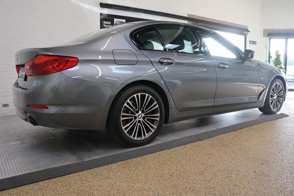 BMW 520d 2,0 Sport Line aut. 4d