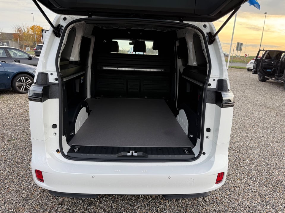 VW ID.Buzz 79 Cargo Comfort