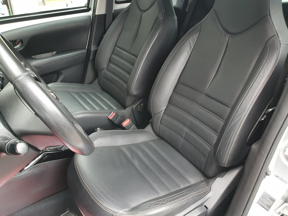 Toyota Aygo 1,0 VVT-i x-cellence 5d