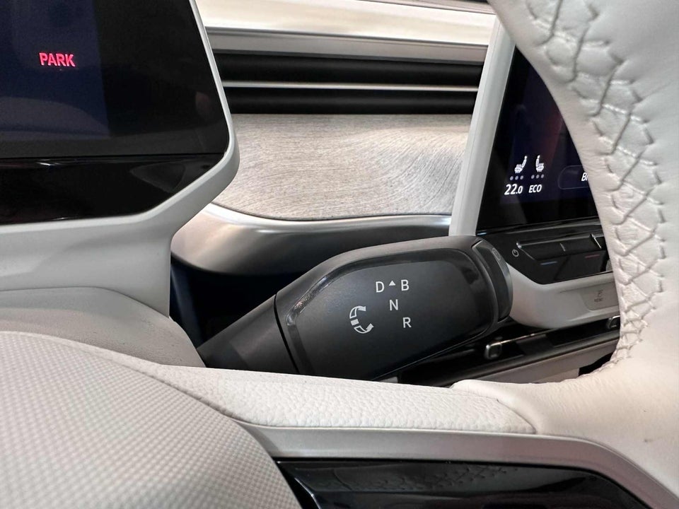 VW ID.Buzz 77 Pro SWB 5d