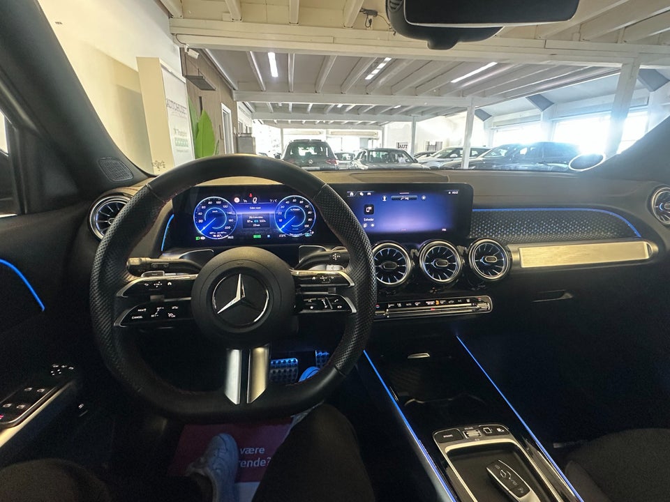 Mercedes EQB300 AMG Advance Plus 4Matic 5d