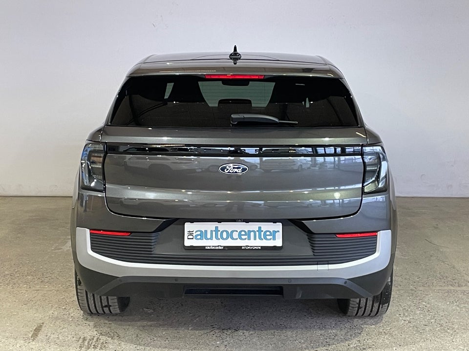 Ford Explorer 82 Premium Extended Range 5d