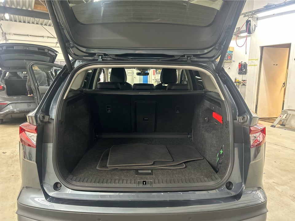 Skoda Enyaq 80 iV Selection Suite 5d