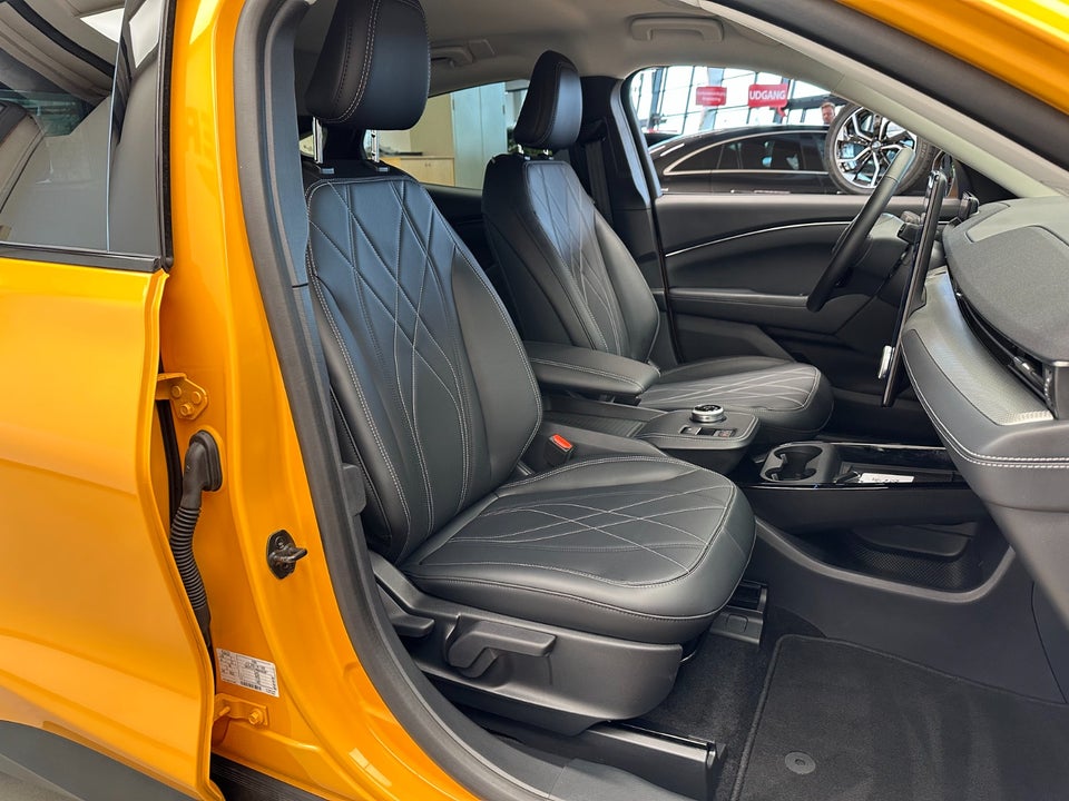 Ford Mustang Mach-E 98 Extended Range 5d