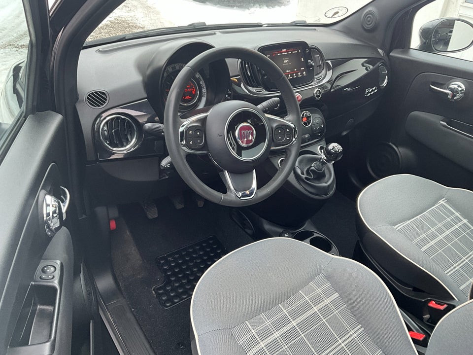 Fiat 500 1,0 Hybrid Lounge 3d