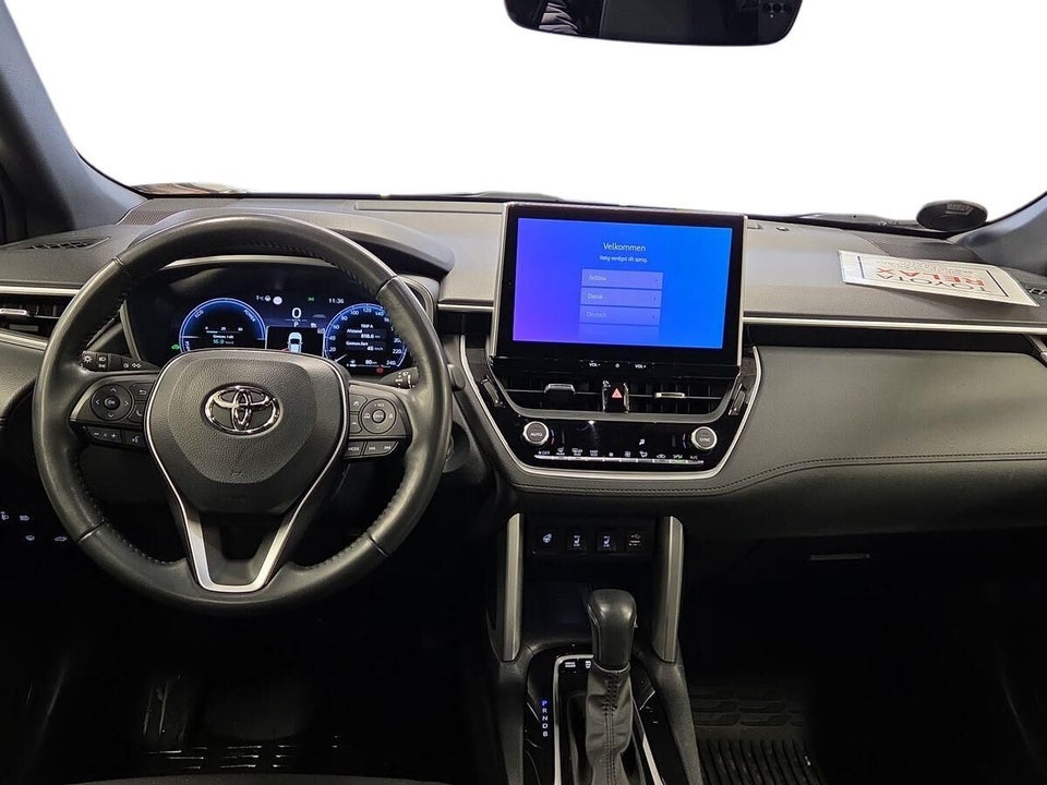 Toyota Corolla Cross 1,8 Hybrid Style Comfort CVT 5d
