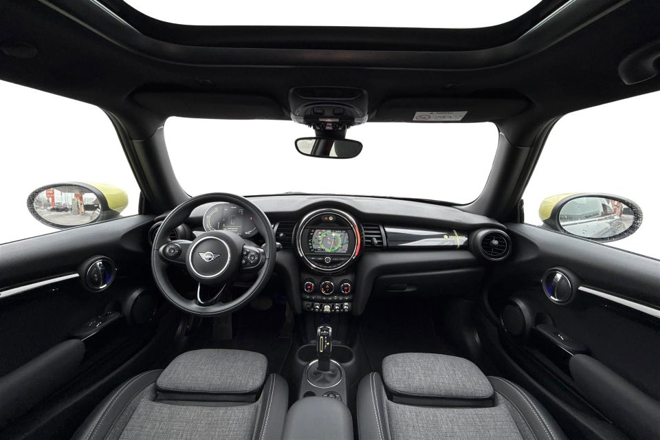 MINI Cooper SE Trim M Greenwich 3d