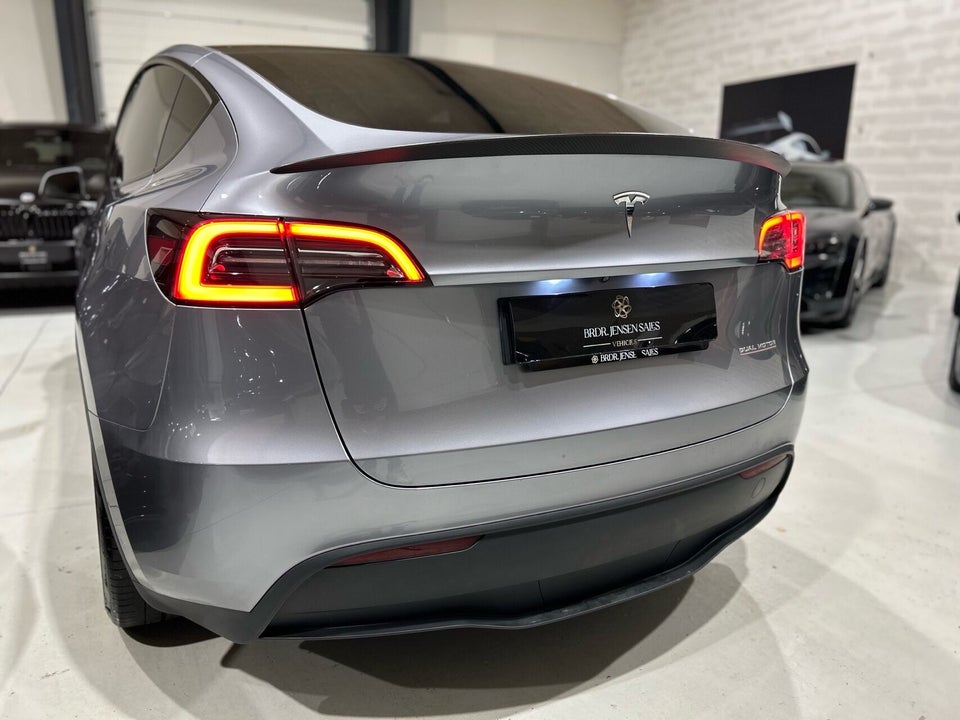Tesla Model Y Performance AWD 5d