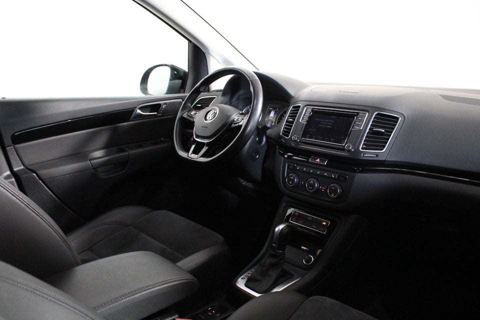 VW Sharan 2,0 TDi 177 Highline DSG Van 5d