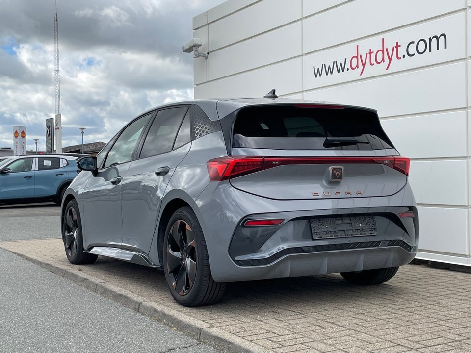 Cupra Born 58 Dinamica Pack High 5d