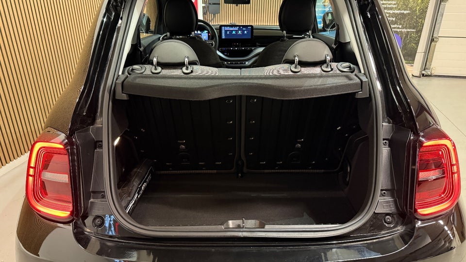 Fiat 500e 42 Icon 3d