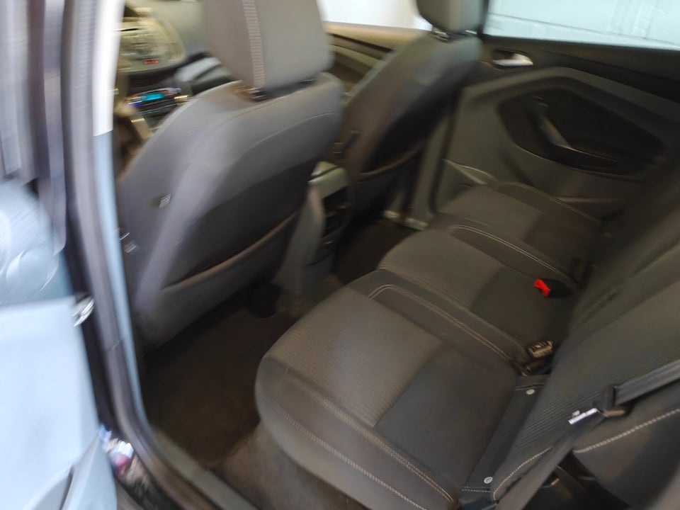 Ford C-MAX 1,6 SCTi 150 Titanium 5d