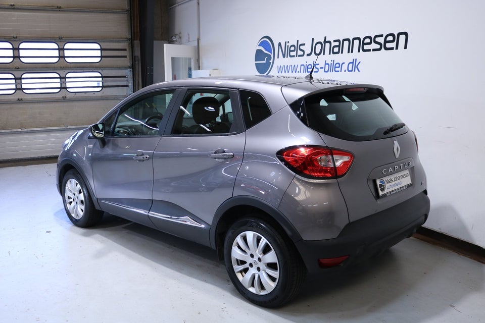 Renault Captur 0,9 TCe 90 Formula Edition 5d
