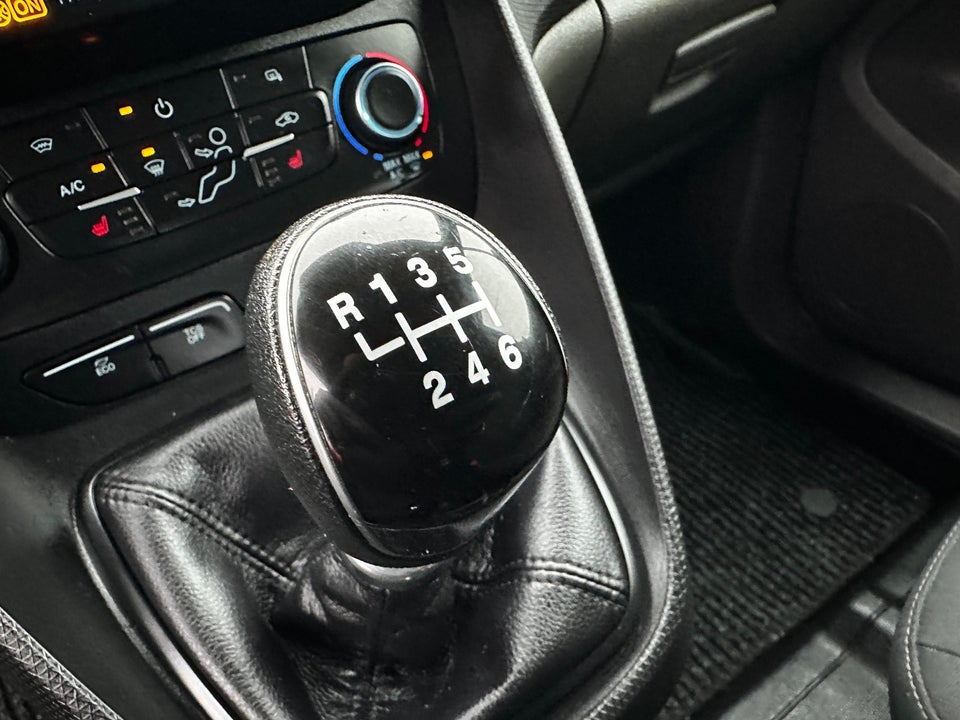 Ford Transit Connect 1,5 EcoBlue Trend kort