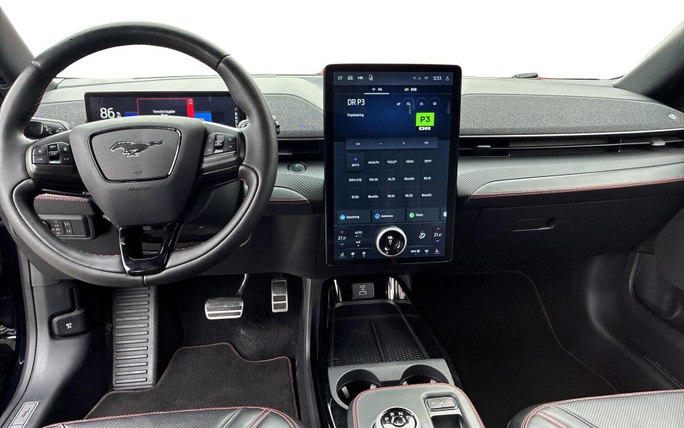 Ford Mustang Mach-E 88 Extended Range AWD 5d