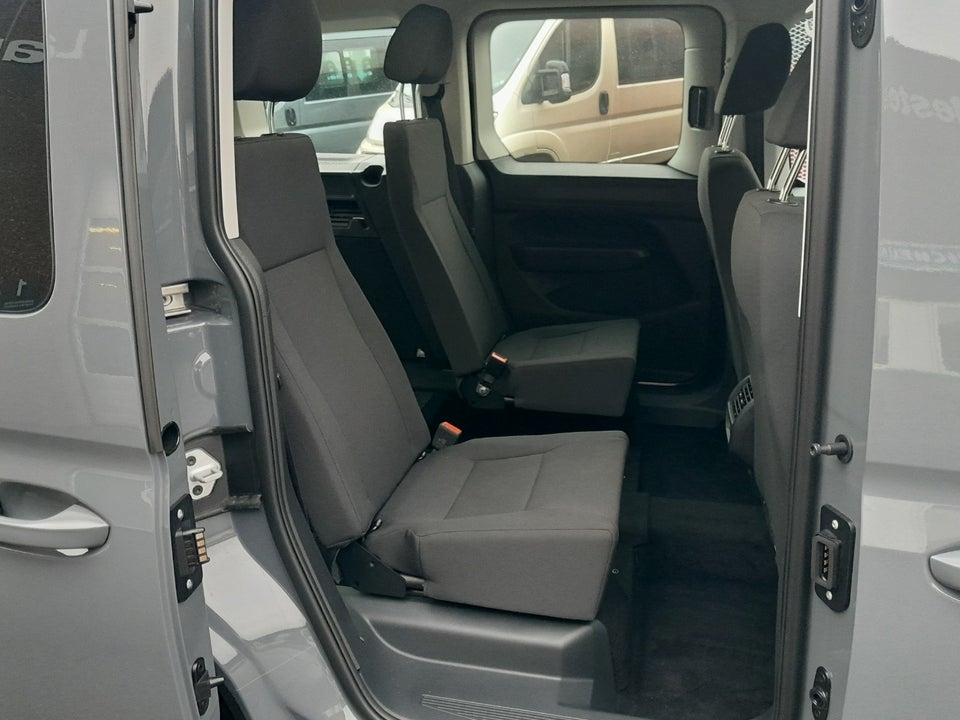 VW Caddy 1,5 TSi 114 Family DSG 5d