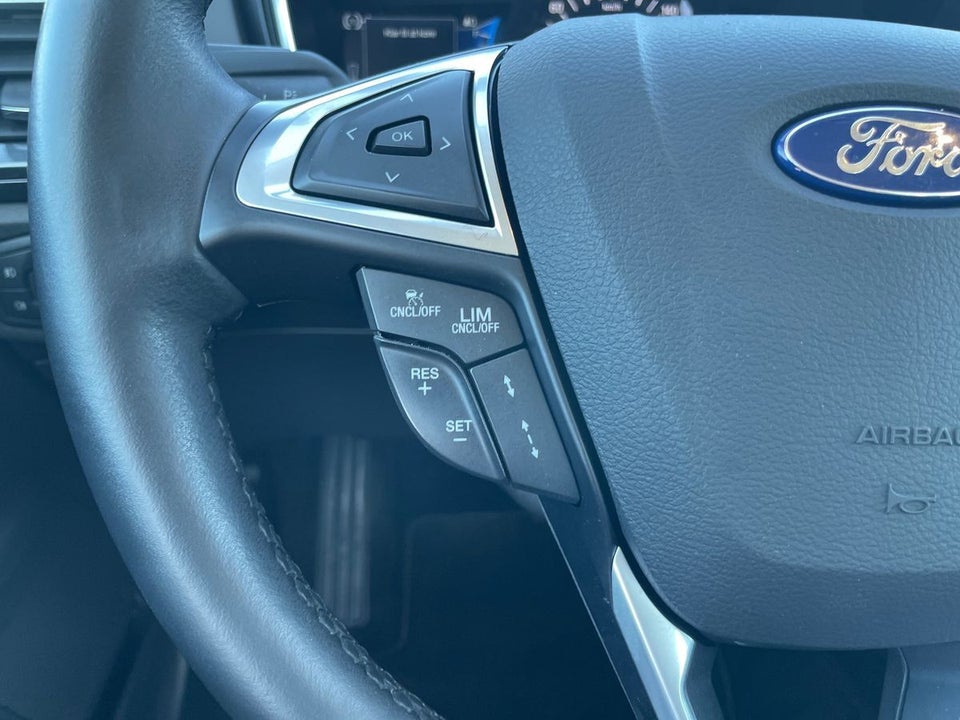 Ford Mondeo 2,0 HEV Titanium stc. CVT 5d