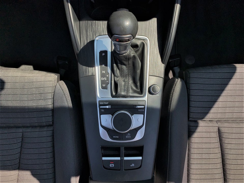 Audi A3 2,0 TFSi 190 Sport Cabriolet S-tr. 2d