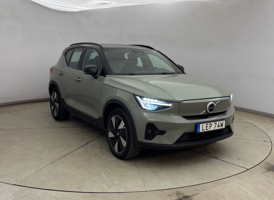 Volvo XC40 ReCharge Extended Range Plus 5d