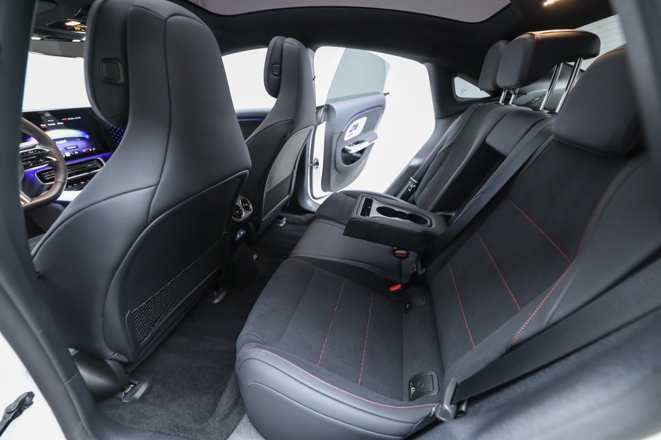 Mercedes CLA250+ EQ AMG Premium 4d