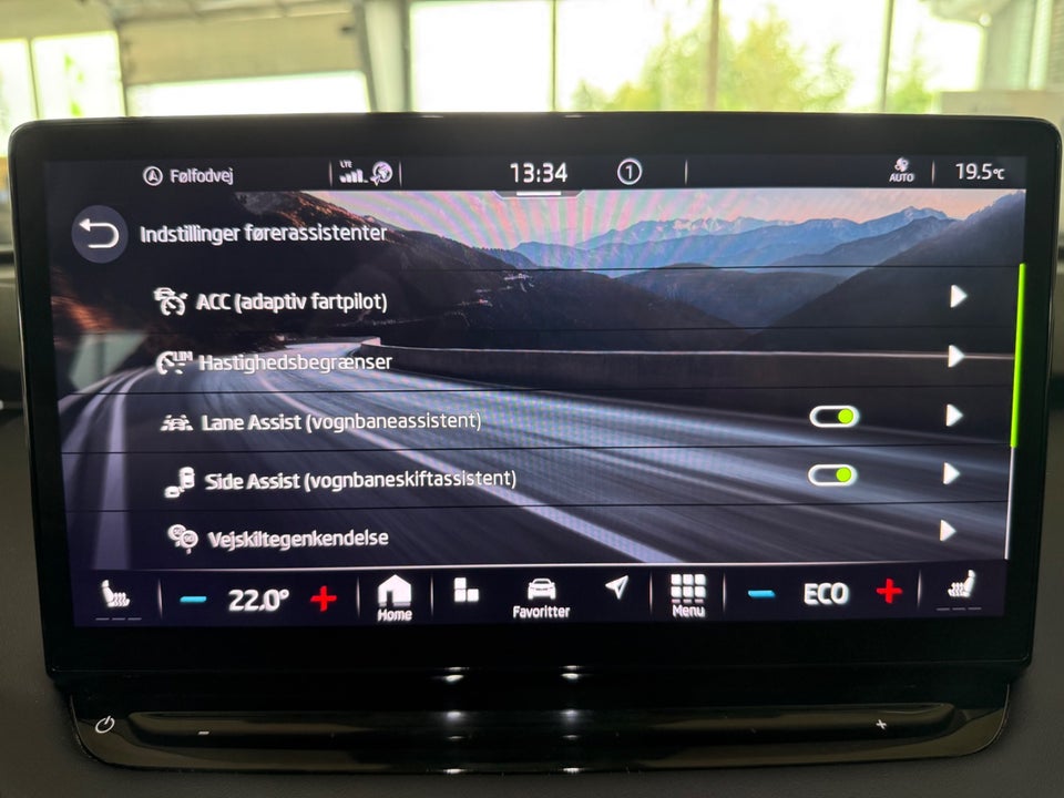 Skoda Enyaq 80 iV Suite 5d