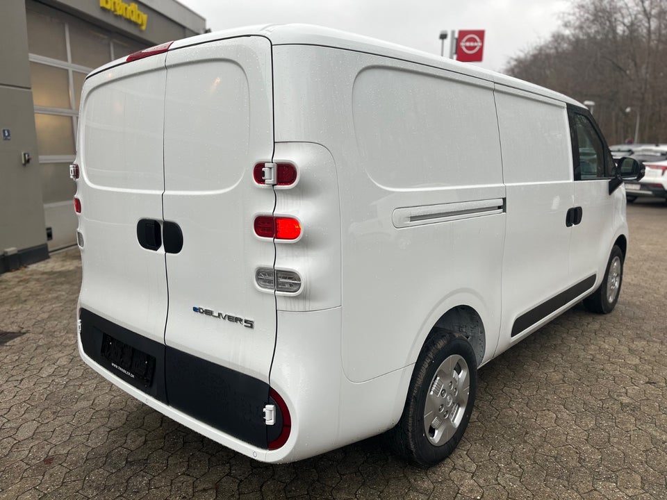 Maxus e-Deliver 5 64 L1H1